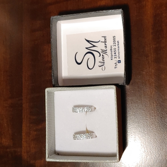 NEW Sterling Silver Hoop Earrings - Picture 7 of 7